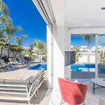 Vie Bleu 2 Villa
