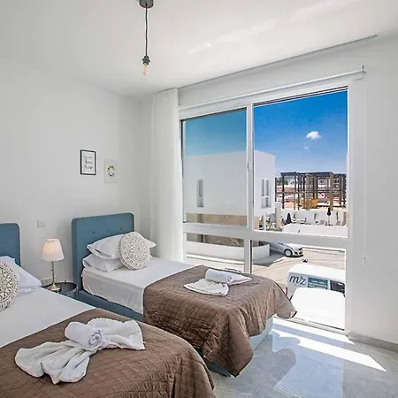 Vie Bleu 2 * Protaras